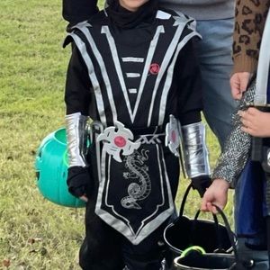 Kids Silver Ninja Costume Size Small 4-6